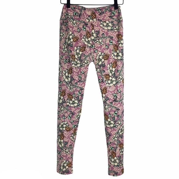 LULAROE Leggings OS One Size Floral Flowers Berries Mauve Green Yellow Cream - Picture 4 of 11